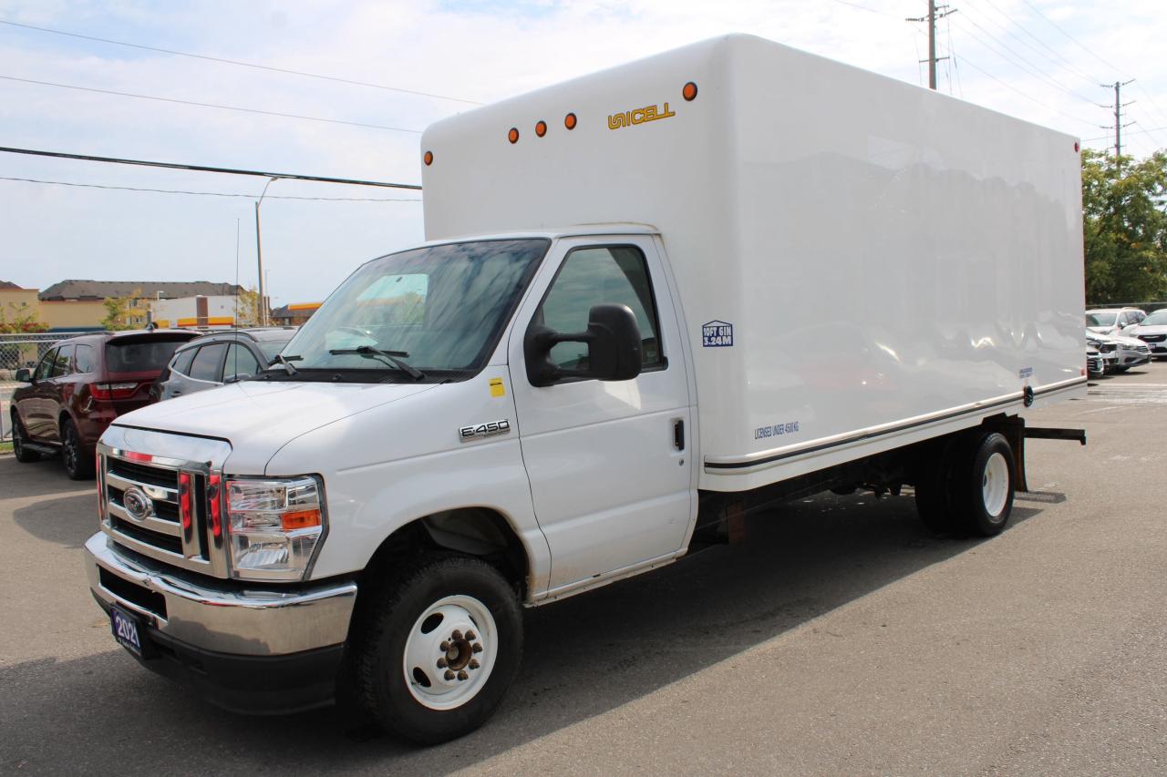 2021 Ford E-Series Cutaway E-450 DRW 176 WB - Photo #3