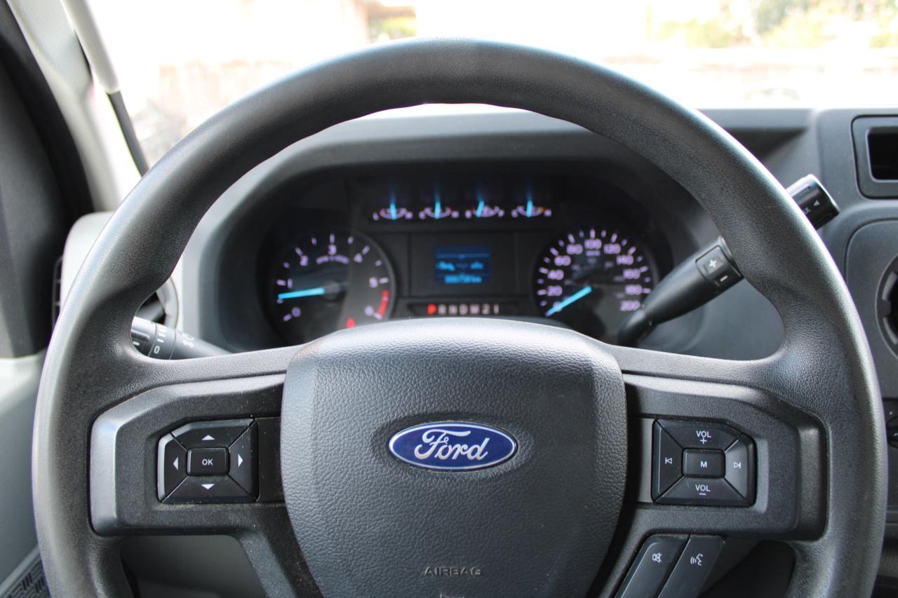 2021 Ford E-Series Cutaway E-450 DRW 176 WB - Photo #8