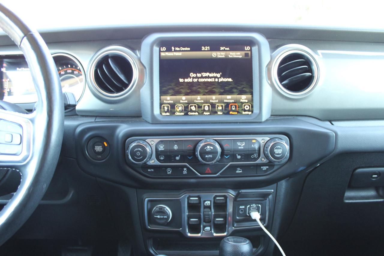 2023 Jeep Wrangler Sahara 4 Door 4x4 - Photo #8