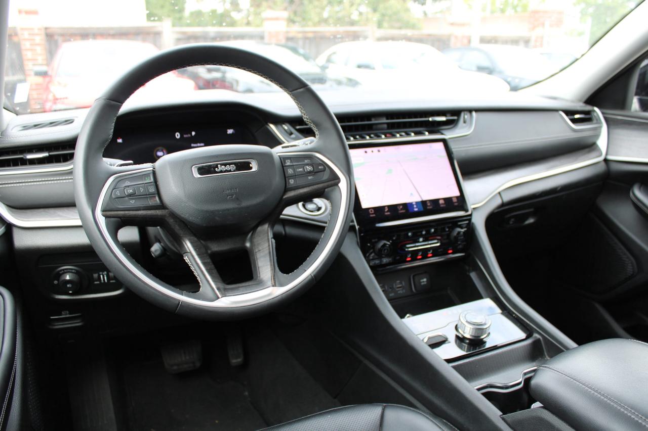 2023 Jeep Grand Cherokee L Limited 4x4 - Photo #7