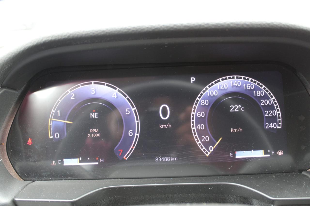 2023 Jeep Grand Cherokee LIMITED 4X4 - Photo #12