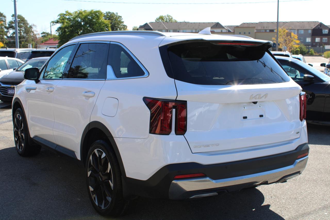 2024 Kia Sorento EX AWD - Photo #4