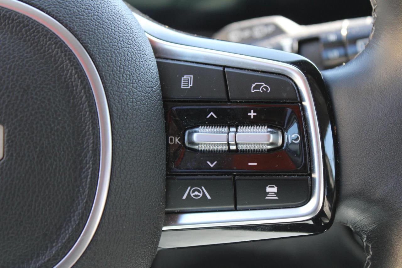 2024 Kia Sorento EX AWD - Photo #12