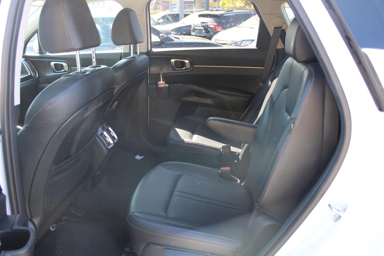 2024 Kia Sorento EX AWD - Photo #17