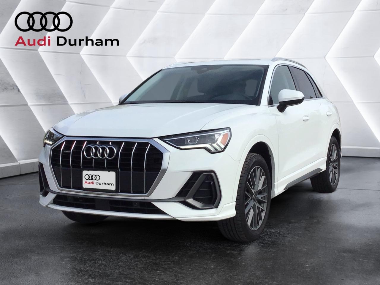 Used 2022 Audi Q3 2.0T Technik + Low kms! | Apple CarPlay for sale in Whitby, ON