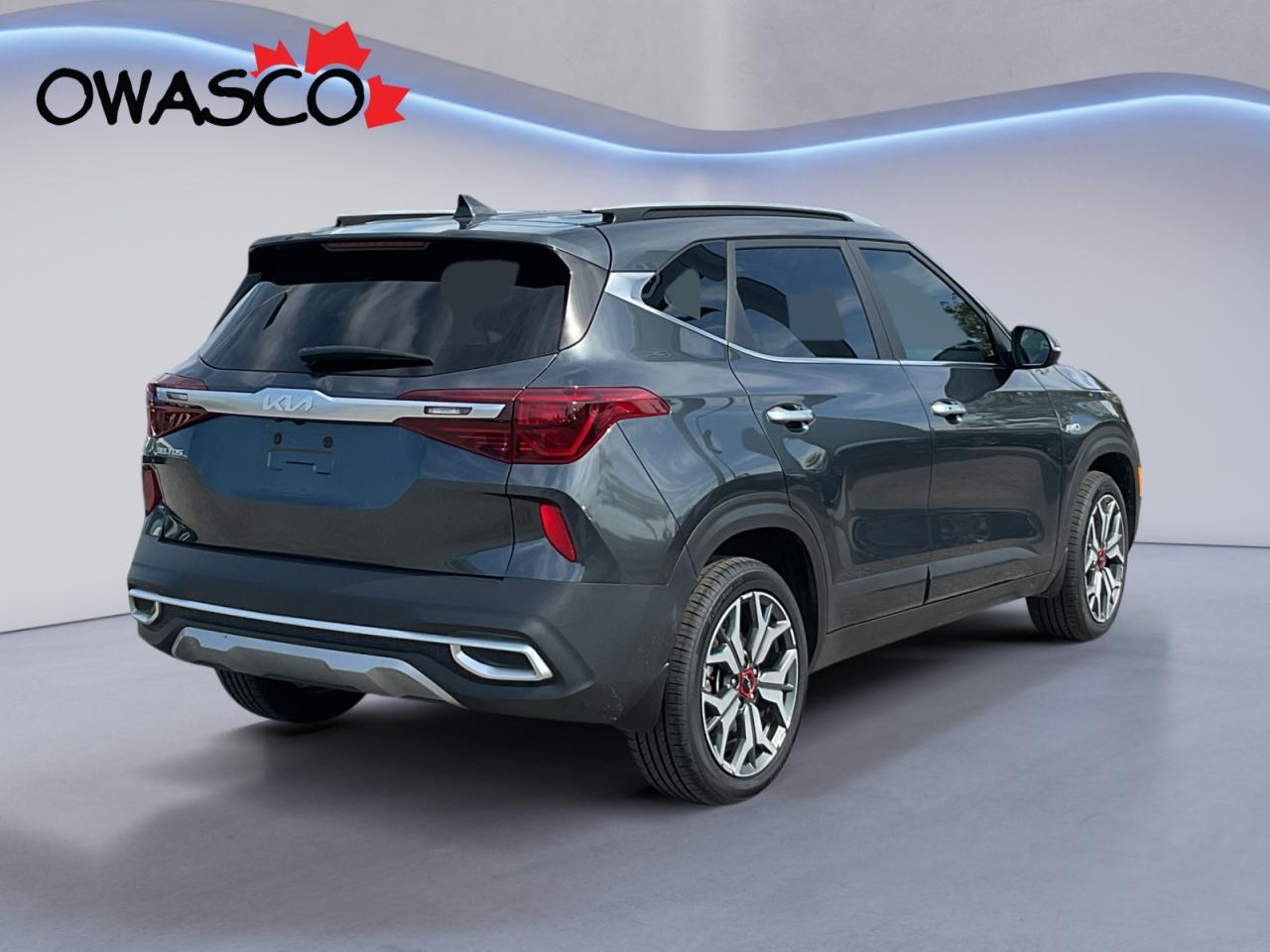 2023 Kia Seltos 1.6L SX! Clean CarFax! Photo