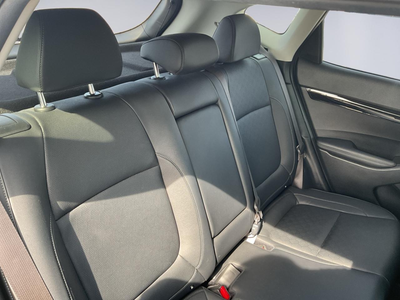 2023 Kia Seltos 1.6L SX! Clean CarFax! Photo