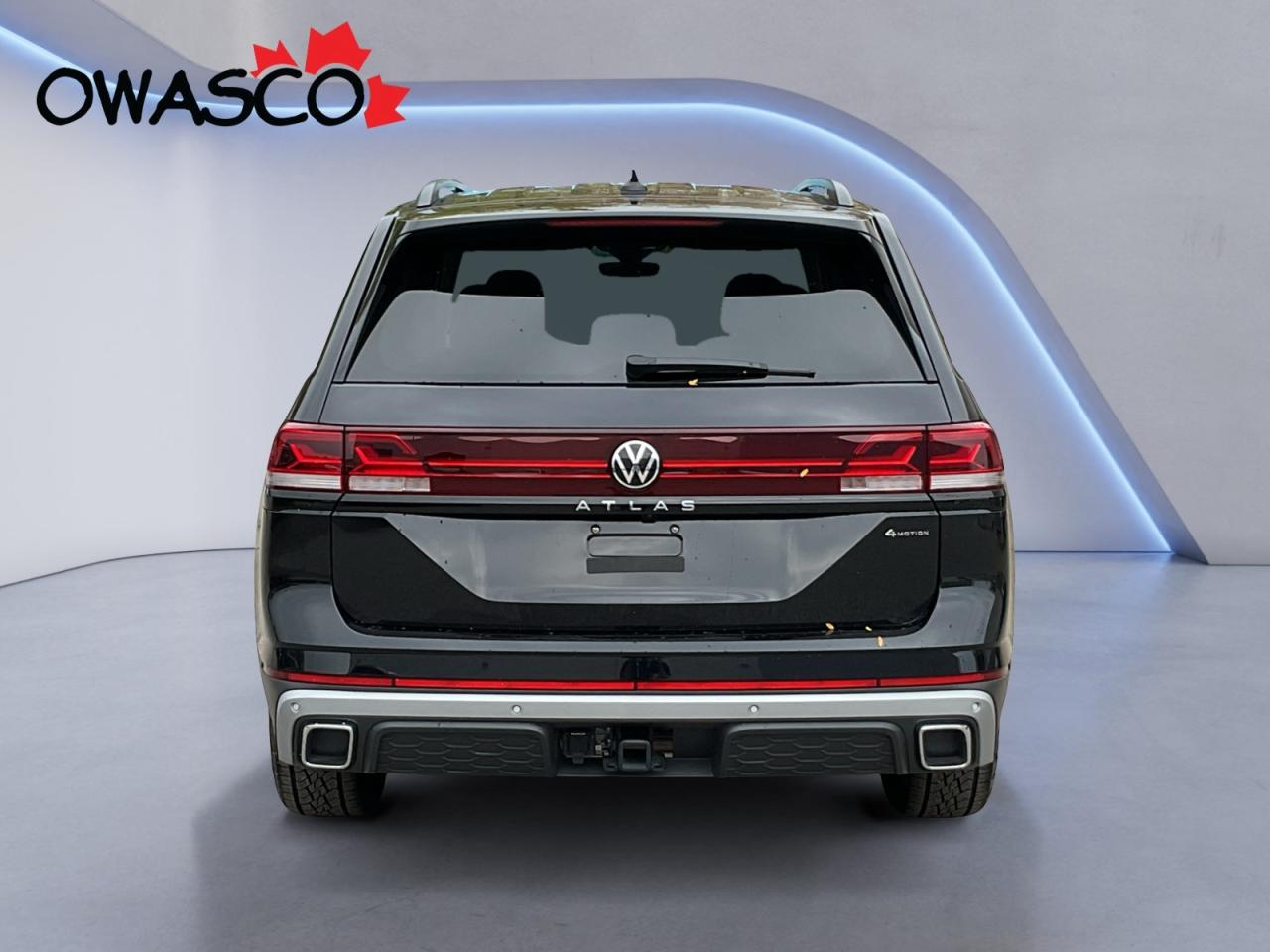 2025 Volkswagen Atlas 2.0L Peak Edition! Why buy New! Great KMs! Photo