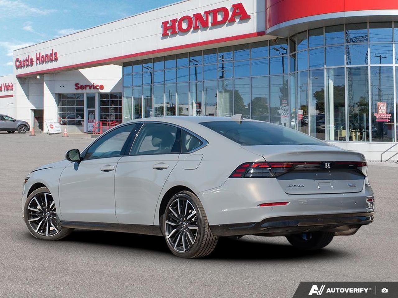2025 Honda Accord Hybrid Photo3