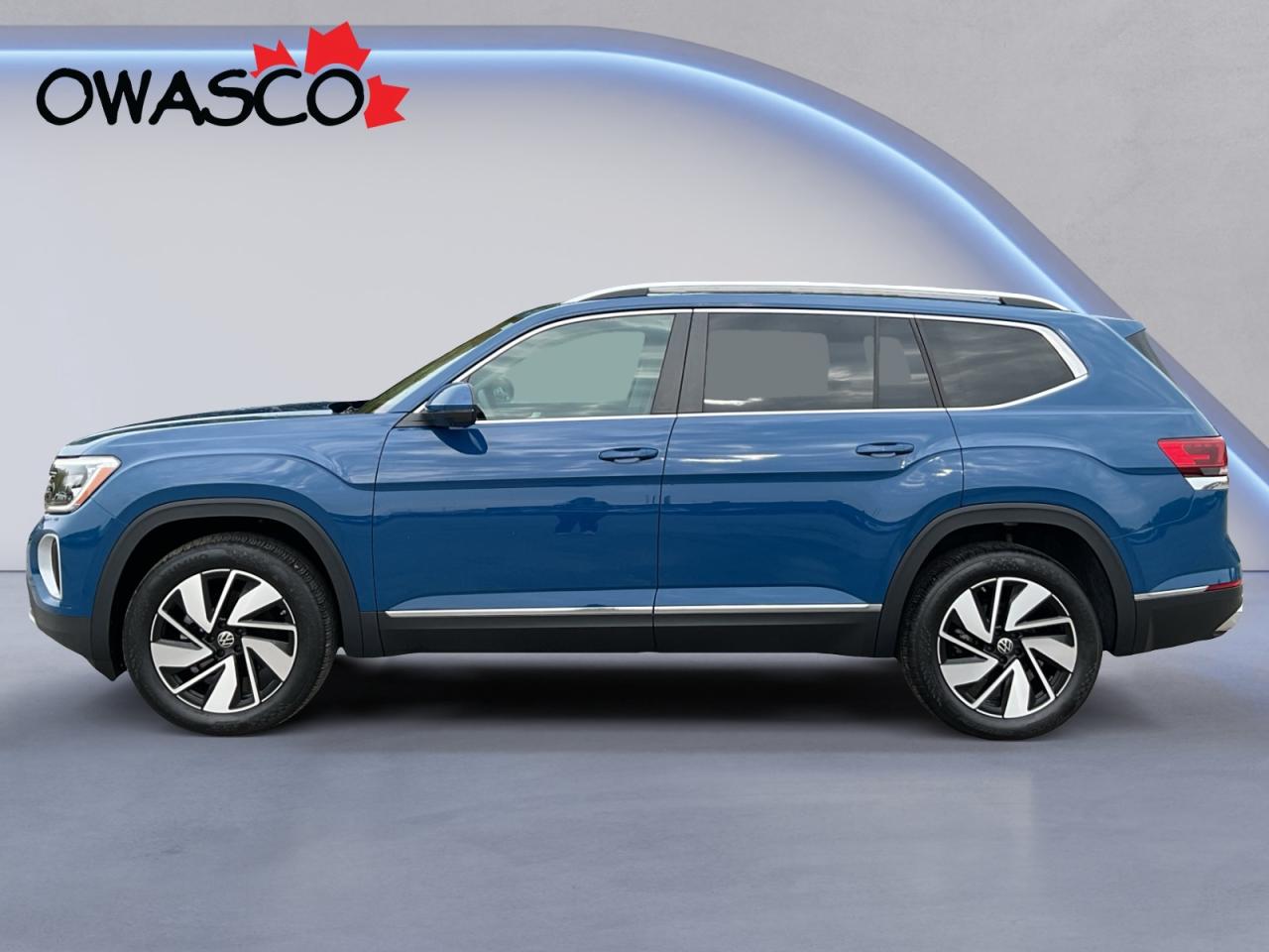 2025 Volkswagen Atlas 2.0L Highline! VW Canada! Off Lease! Great KMs! Photo2