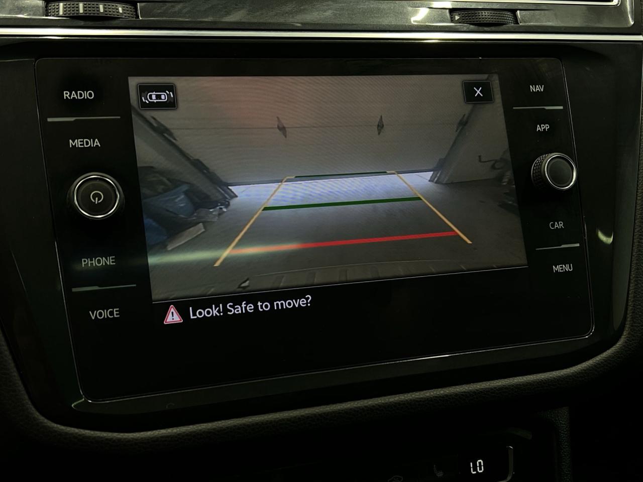 2021 Volkswagen Tiguan HIGHLINE AWD | HTD LEATHER | PANO ROOF | CARPLAY Photo