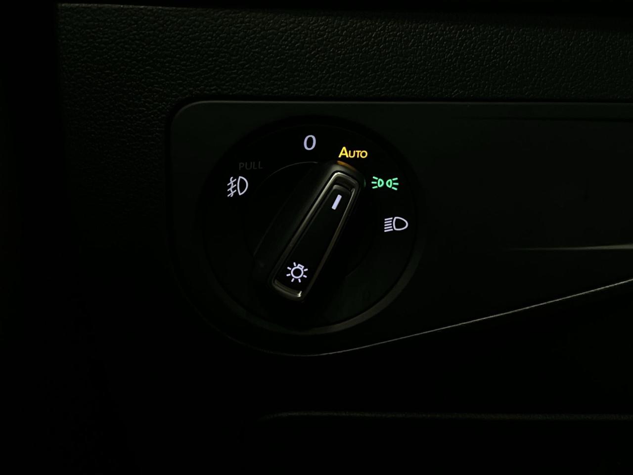 2021 Volkswagen Tiguan HIGHLINE AWD | HTD LEATHER | PANO ROOF | CARPLAY Photo