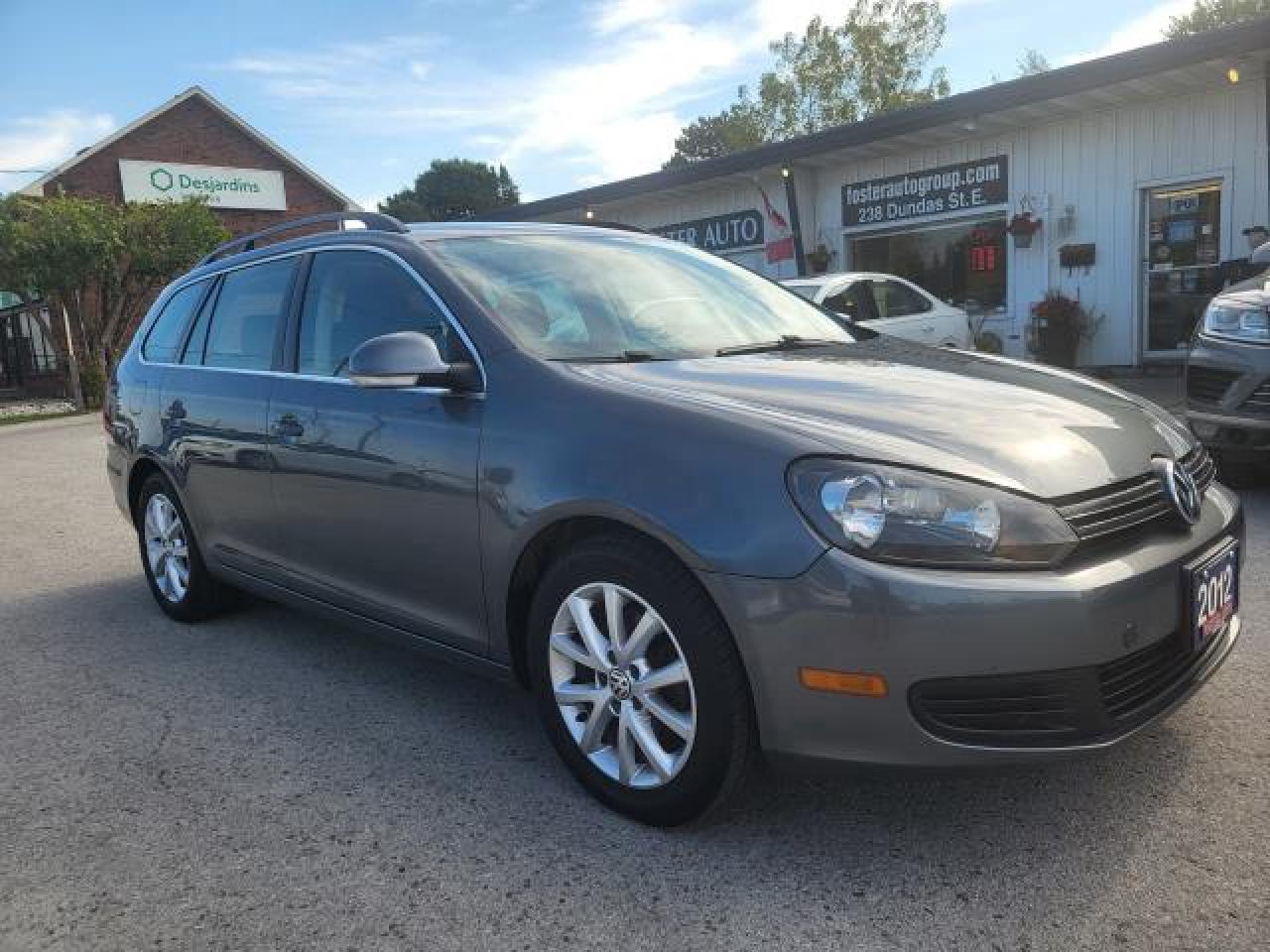 Used 2012 Volkswagen Golf COMFORTLINE for sale in Waterdown, ON