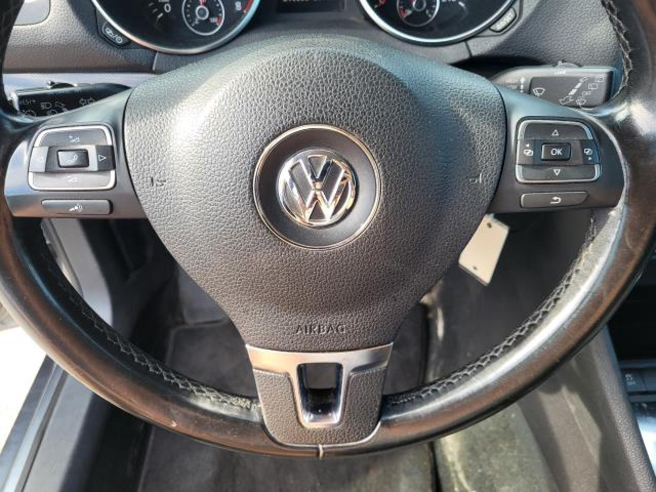 2012 Volkswagen Golf COMFORTLINE Photo28
