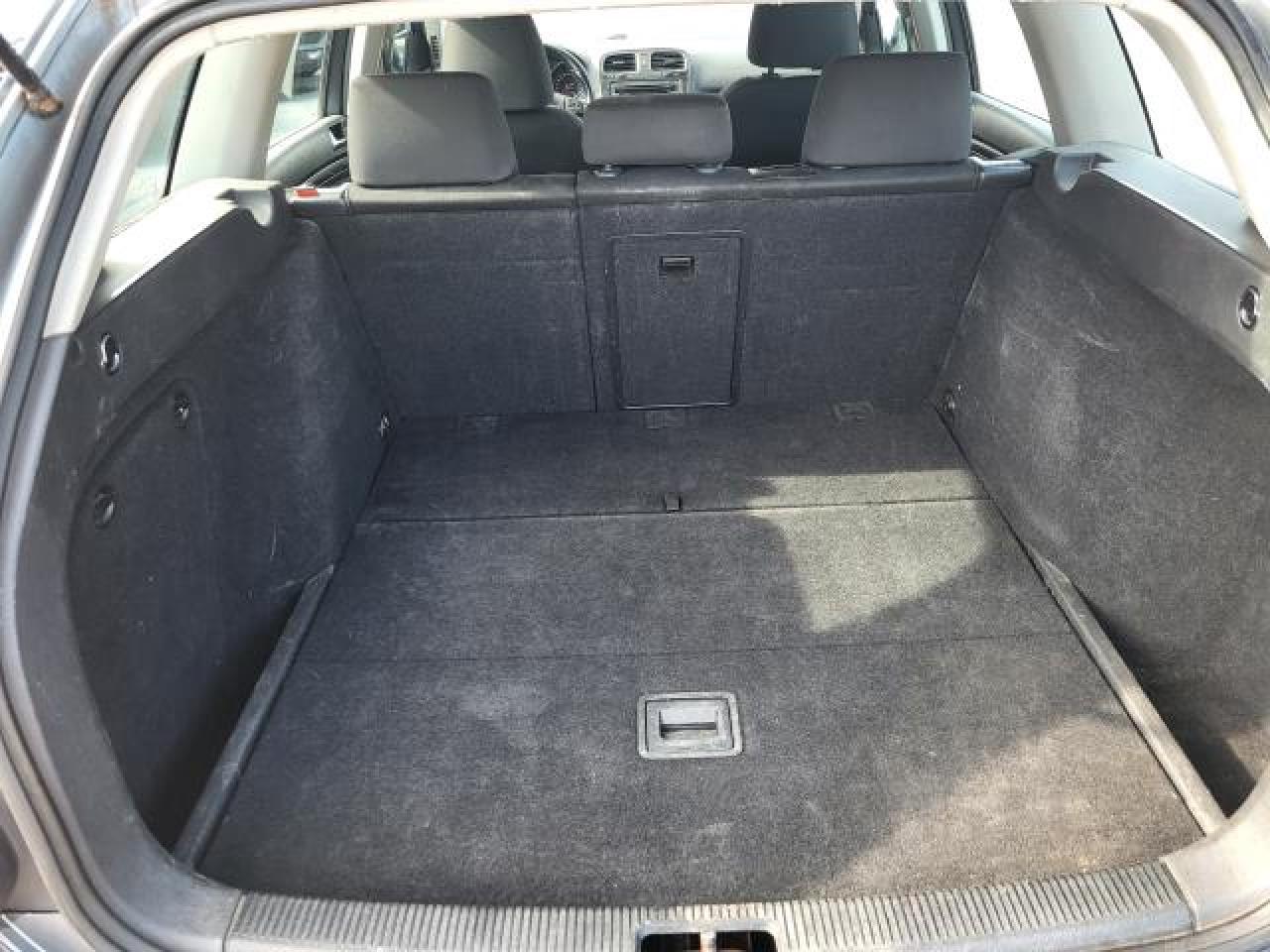 2012 Volkswagen Golf COMFORTLINE Photo32