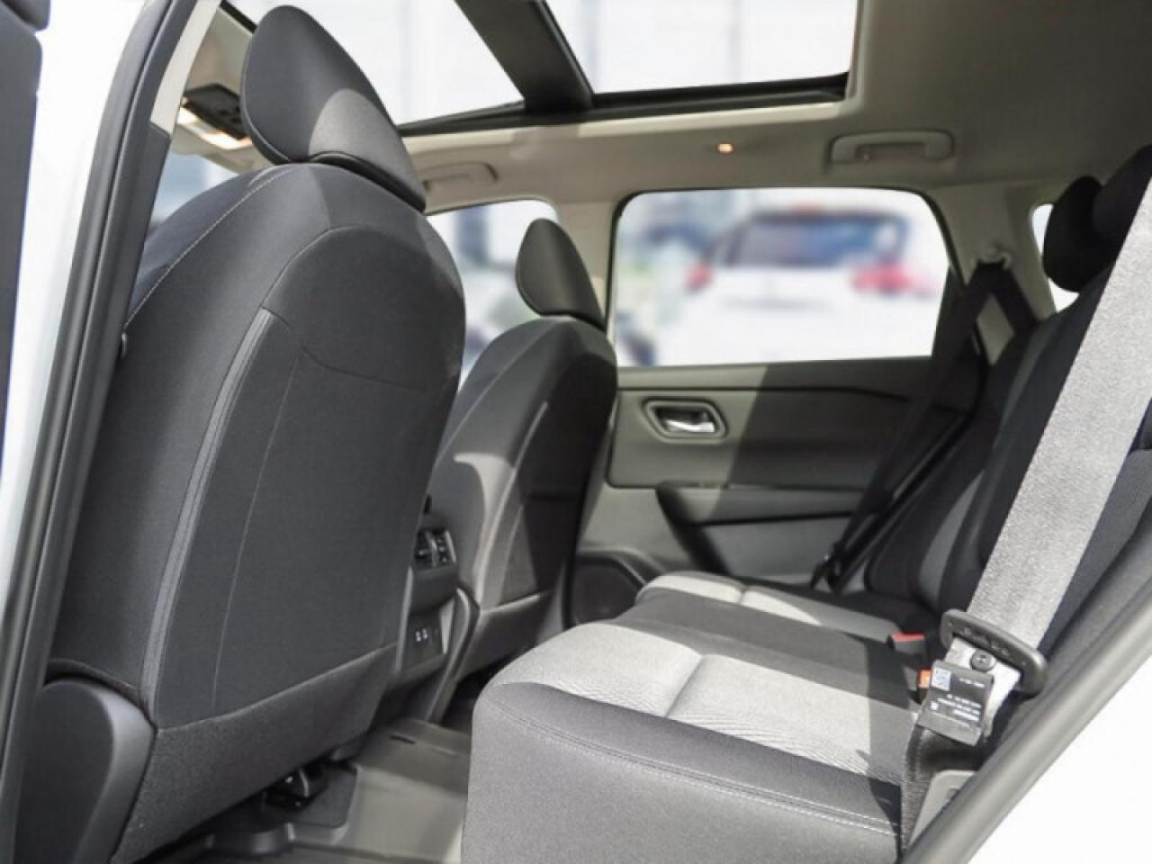 2026 Nissan Rogue SV Moonroof  - Sunroof -  Power Liftgate Photo