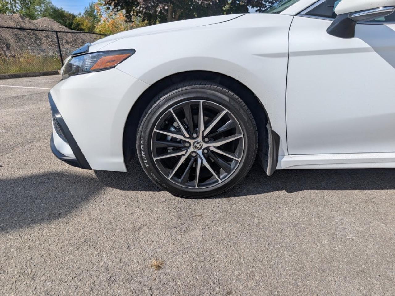 2024 Toyota Camry SE Upgrade  **SE UPGRADE - VERY CLEAN** Photo