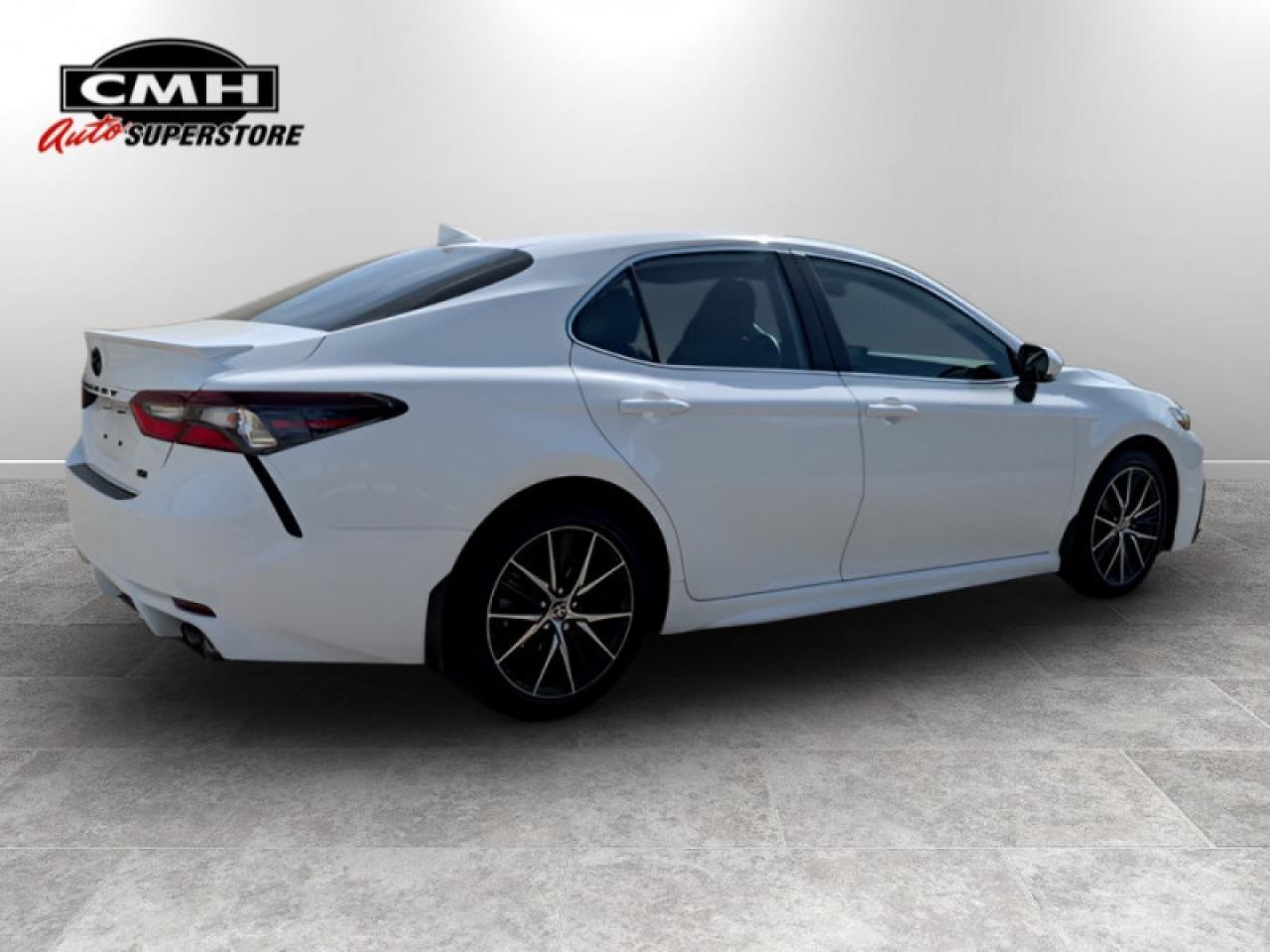 2024 Toyota Camry SE Upgrade  **SE UPGRADE - VERY CLEAN** Photo