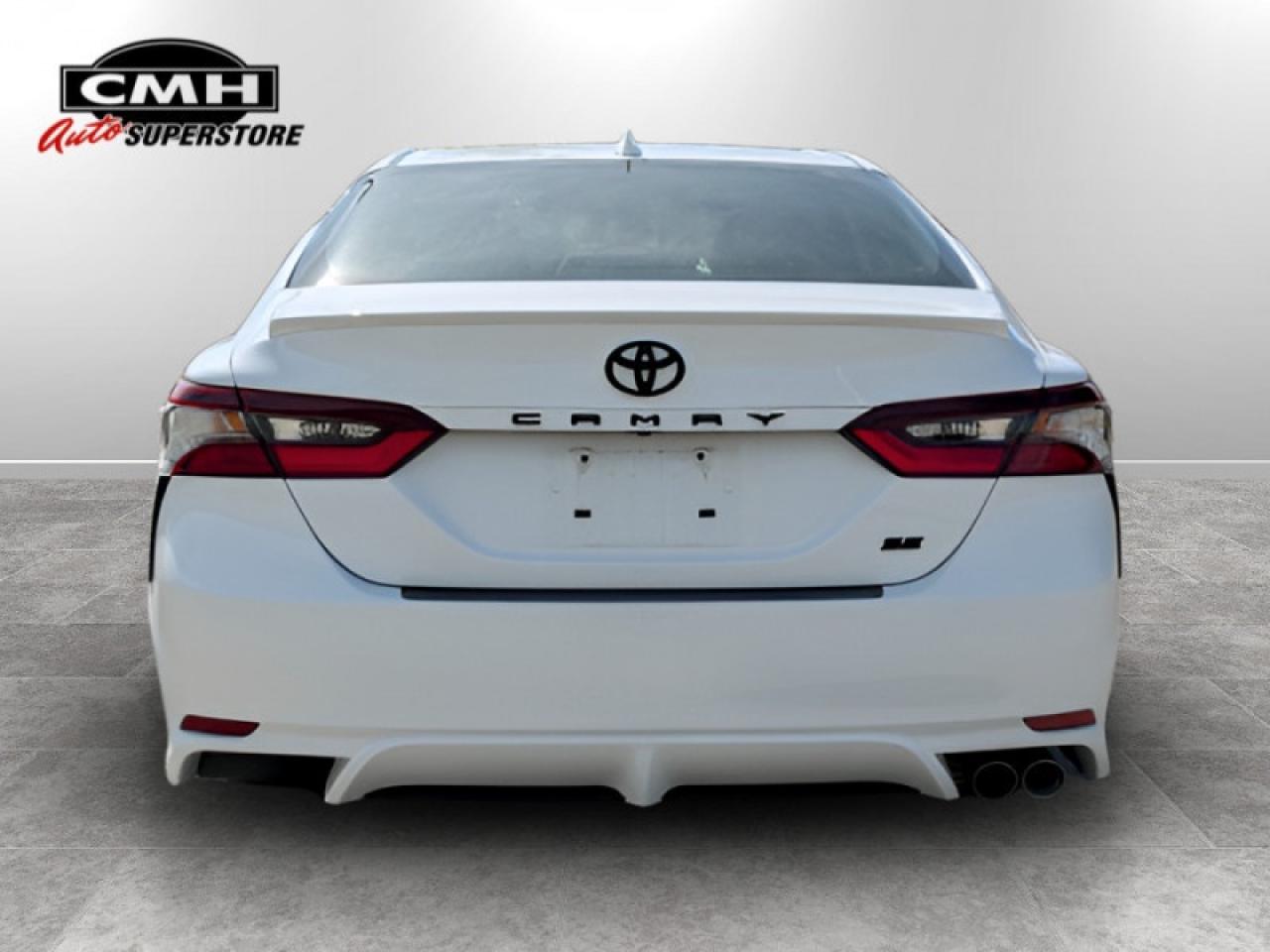 2024 Toyota Camry SE Upgrade  **SE UPGRADE - VERY CLEAN** Photo3