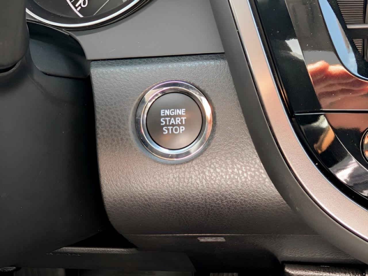 2024 Toyota Camry SE Upgrade  **SE UPGRADE - VERY CLEAN** Photo