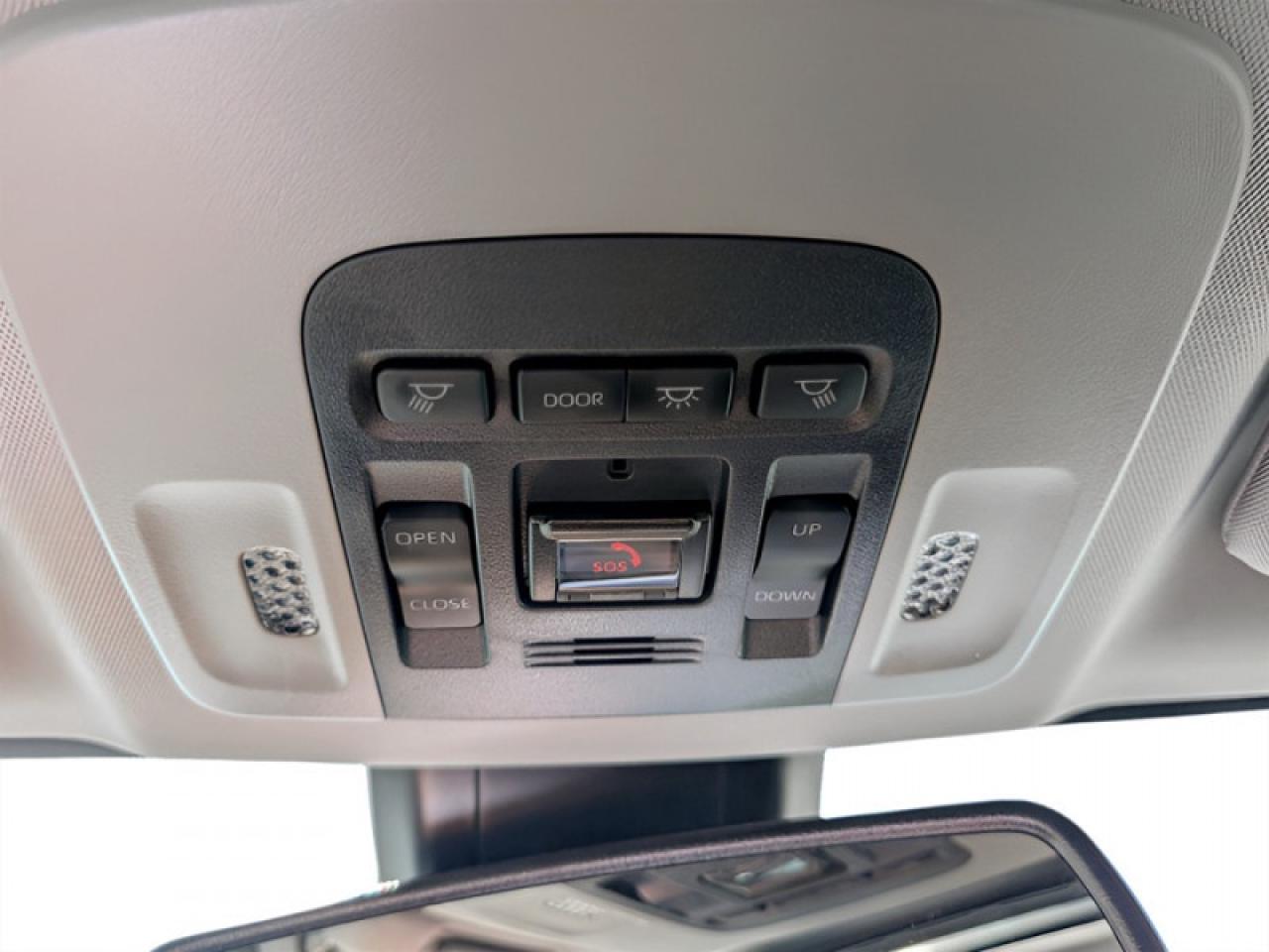 2024 Toyota Camry SE Upgrade  **SE UPGRADE - VERY CLEAN** Photo