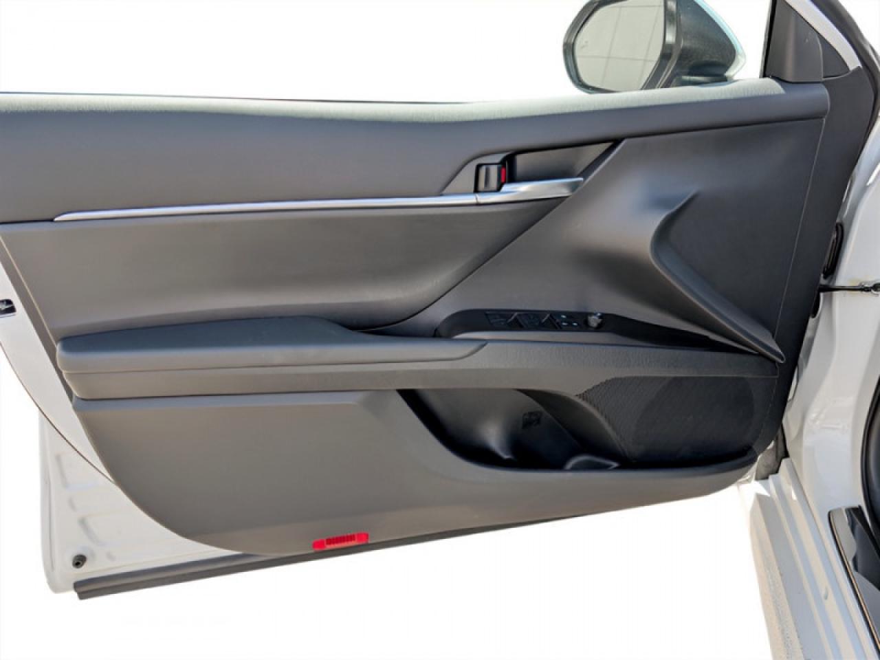 2024 Toyota Camry SE Upgrade  **SE UPGRADE - VERY CLEAN** Photo