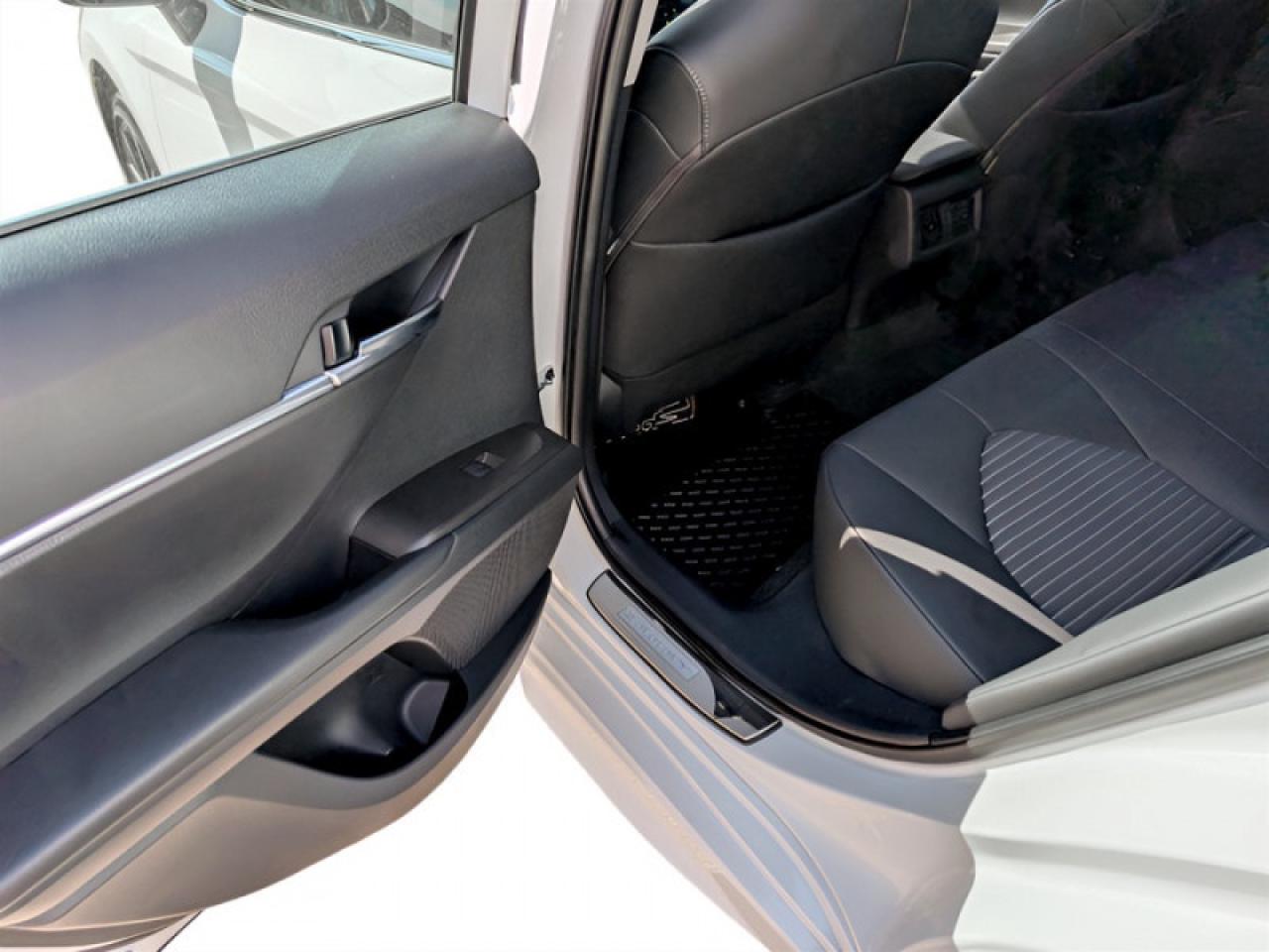 2024 Toyota Camry SE Upgrade  **SE UPGRADE - VERY CLEAN** Photo