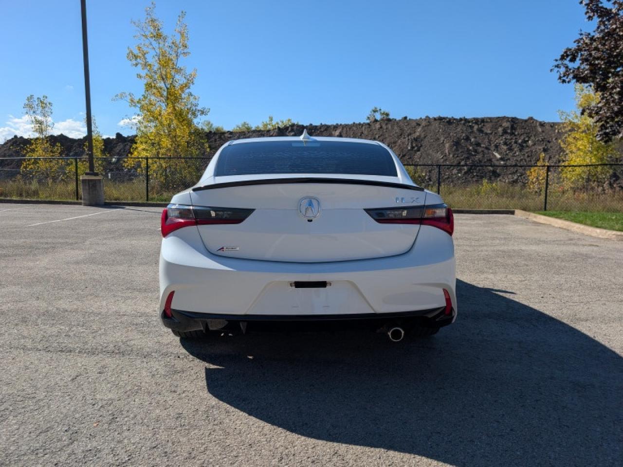2019 Acura ILX Premium A-Spec Sedan  **VERY LOW KMS** Photo3