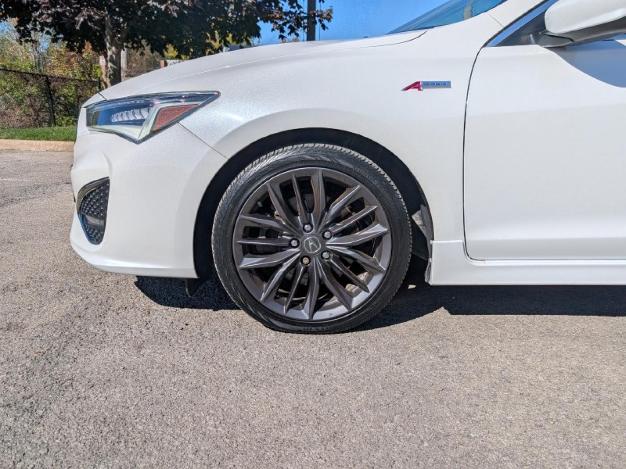 2019 Acura ILX Premium A-Spec Sedan  **VERY LOW KMS** Photo