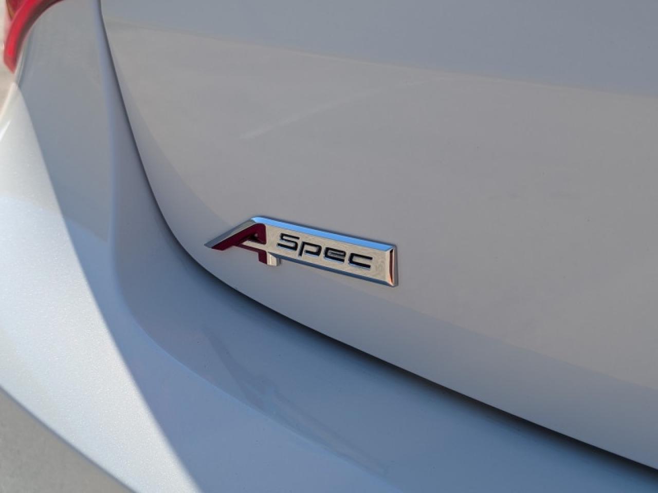 2019 Acura ILX Premium A-Spec Sedan  **VERY LOW KMS** Photo