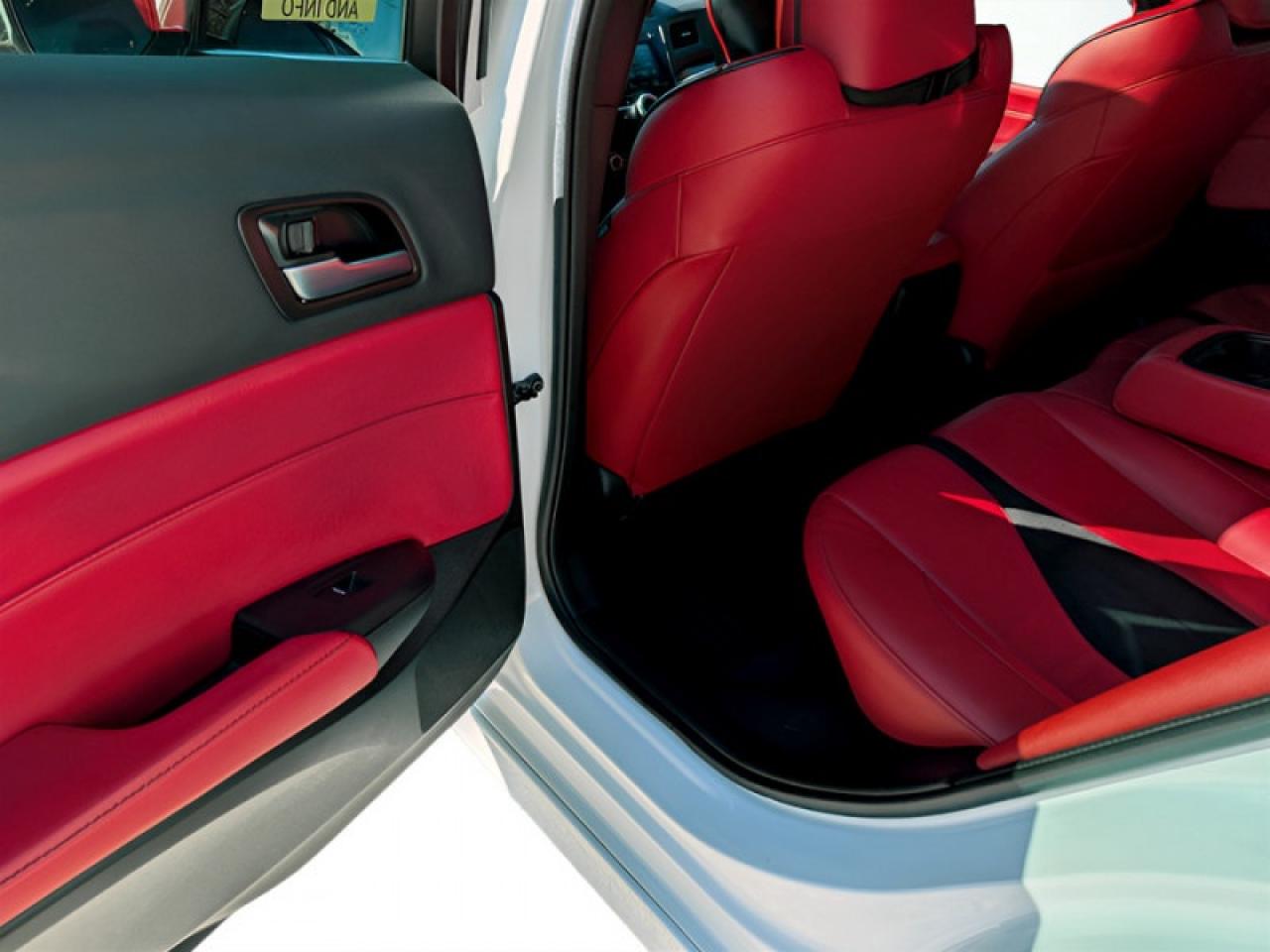 2019 Acura ILX Premium A-Spec Sedan  **VERY LOW KMS** Photo