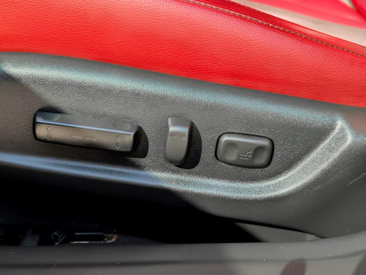 2019 Acura ILX Premium A-Spec Sedan  **VERY LOW KMS** Photo