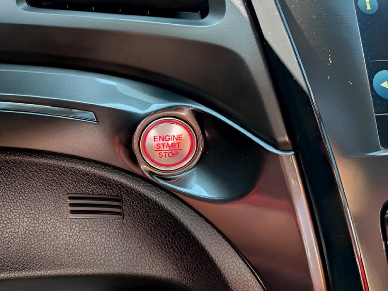 2019 Acura ILX Premium A-Spec Sedan  **VERY LOW KMS** Photo