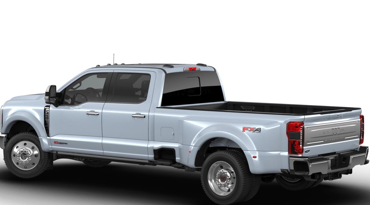 2026 Ford F-450 Super Duty DRW King Ranch Photo1