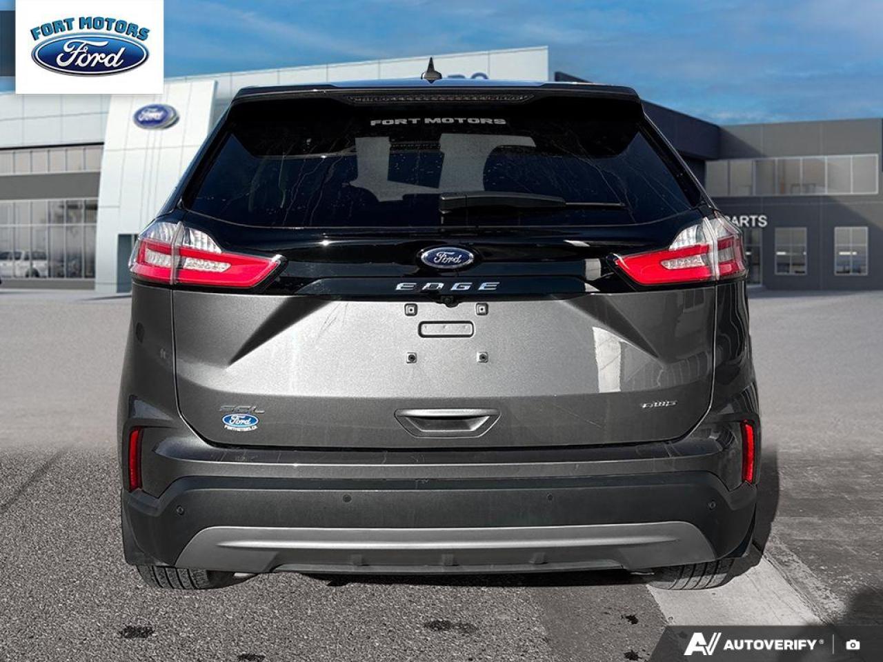 2024 Ford Edge SEL Photo4