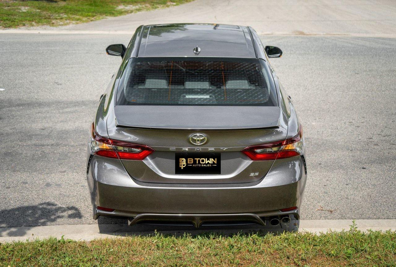 2024 Toyota Camry SE Upgrade Photo