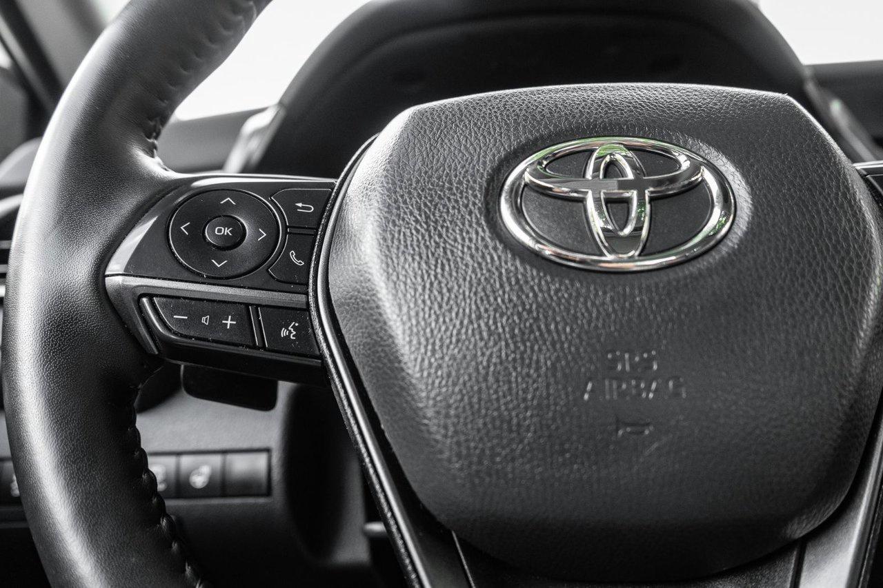 2024 Toyota Camry SE Upgrade Photo