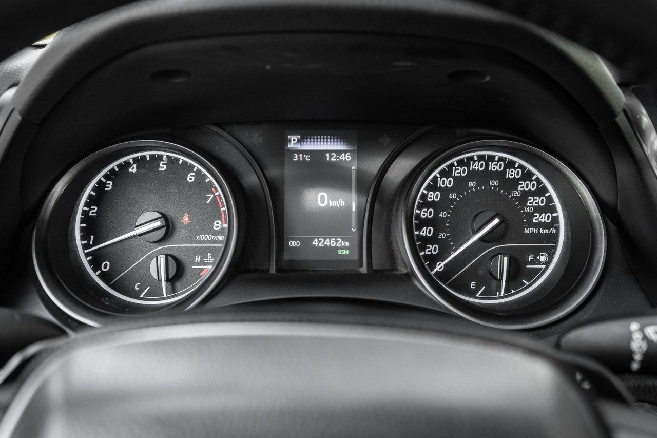 2024 Toyota Camry SE Upgrade Photo