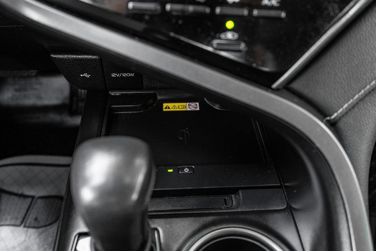 2024 Toyota Camry SE Upgrade Photo