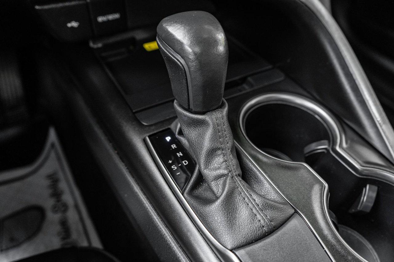 2024 Toyota Camry SE Upgrade Photo