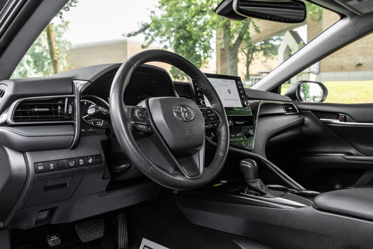 2024 Toyota Camry SE Upgrade Photo