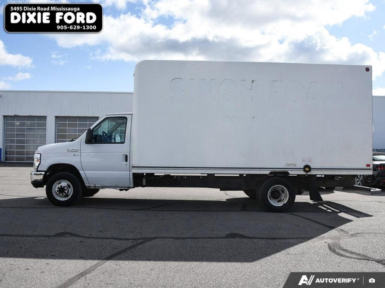 2016 Ford Econoline Commercial Cutaway Photo2