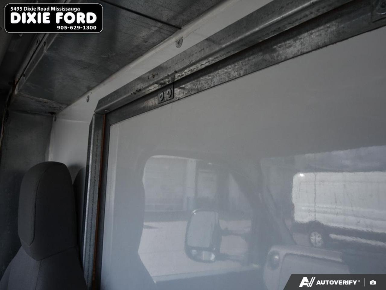 2016 Ford Econoline Commercial Cutaway Photo