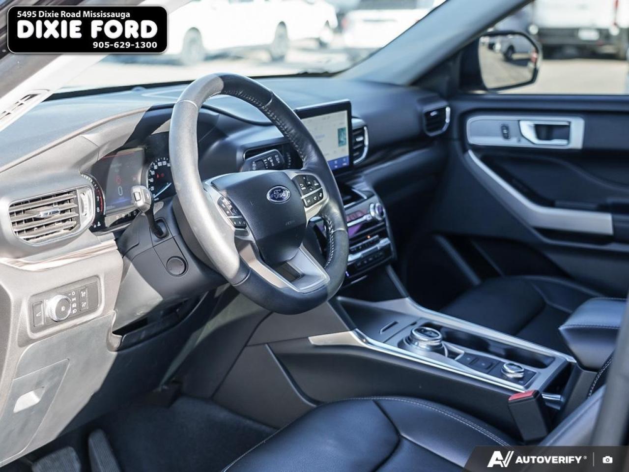 2022 Ford Explorer LIMITED Photo