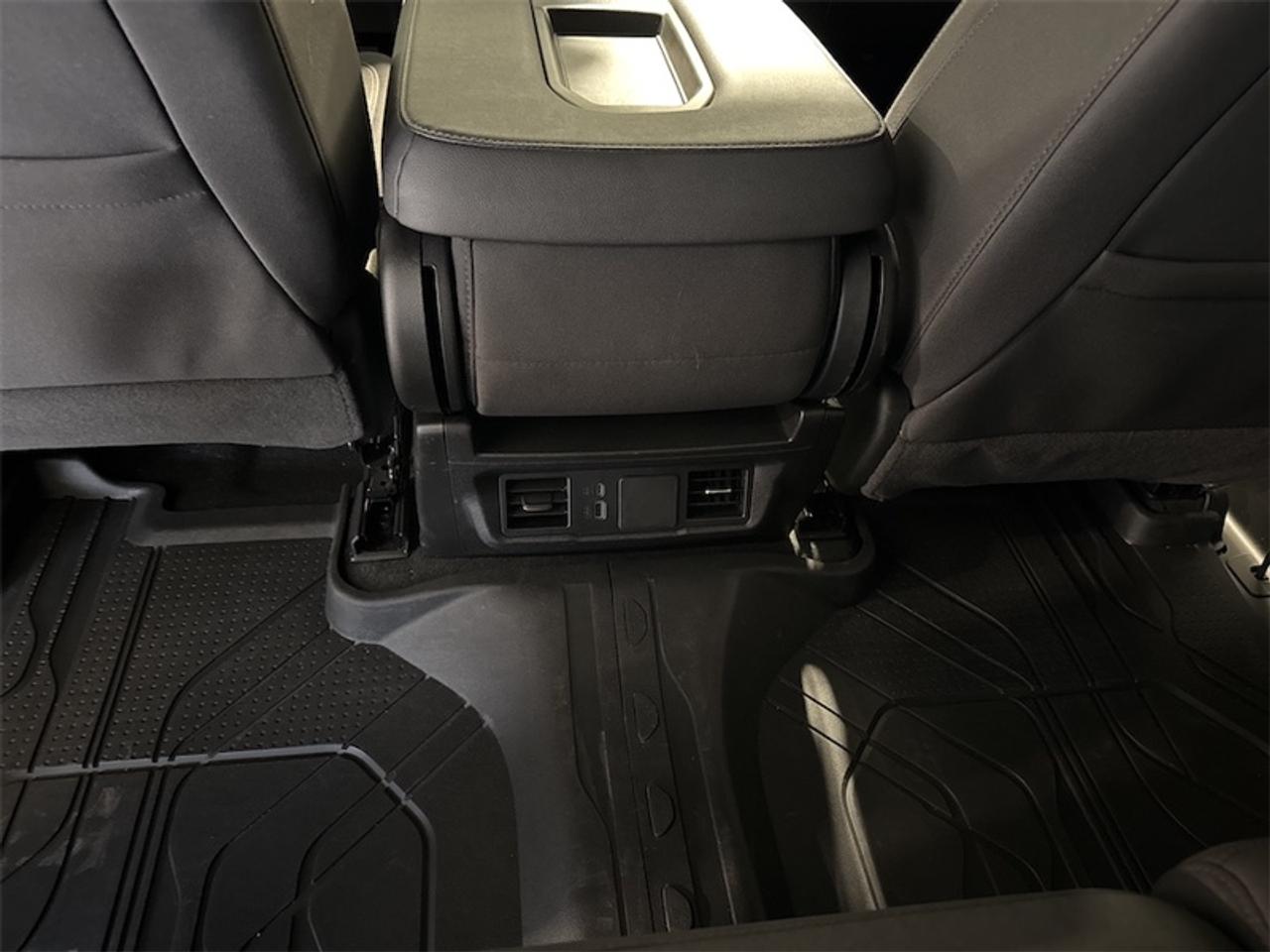2025 Chevrolet Silverado 1500 Custom Trail Photo