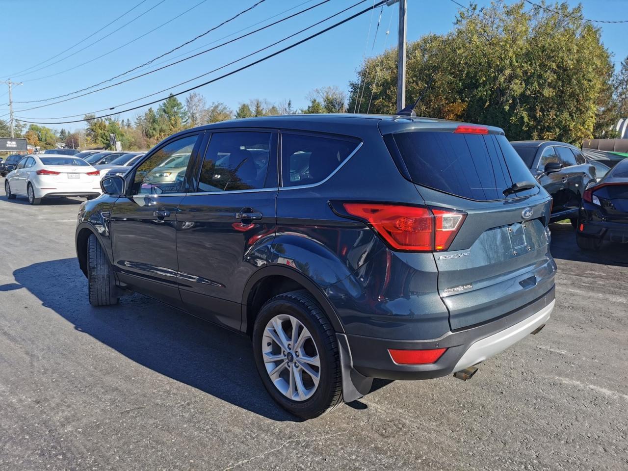 2019 Ford Escape SE 4WD - Photo #3