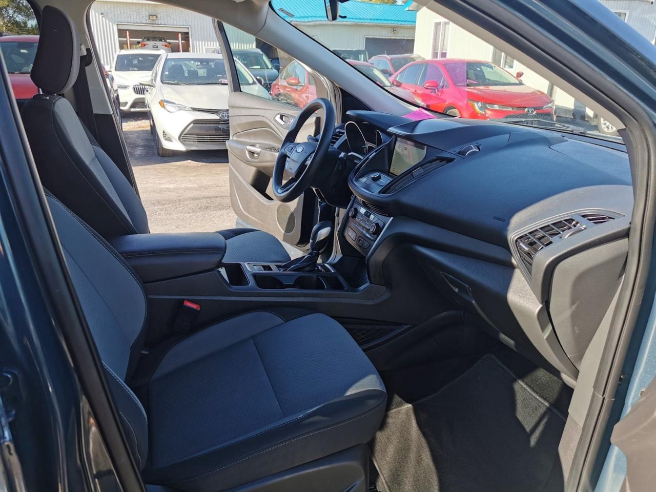 2019 Ford Escape SE 4WD - Photo #20