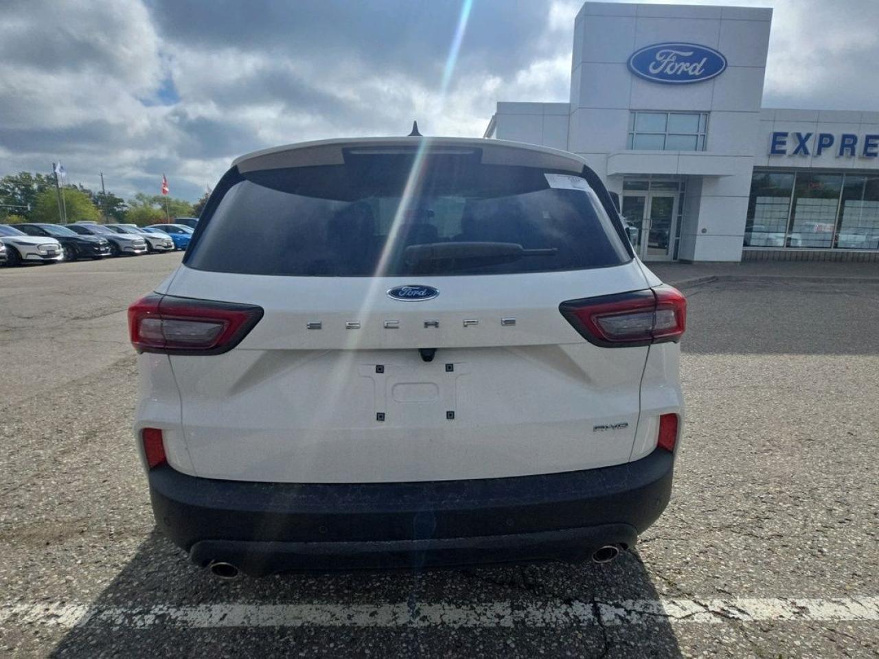 2025 Ford Escape ST-LINE, PANORAMIC ROOF, ADAPTIVE CRUISE, Photo