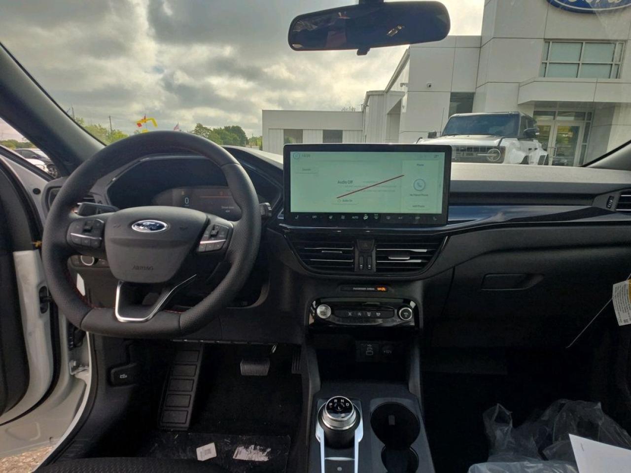 2025 Ford Escape ST-LINE, PANORAMIC ROOF, ADAPTIVE CRUISE, Photo