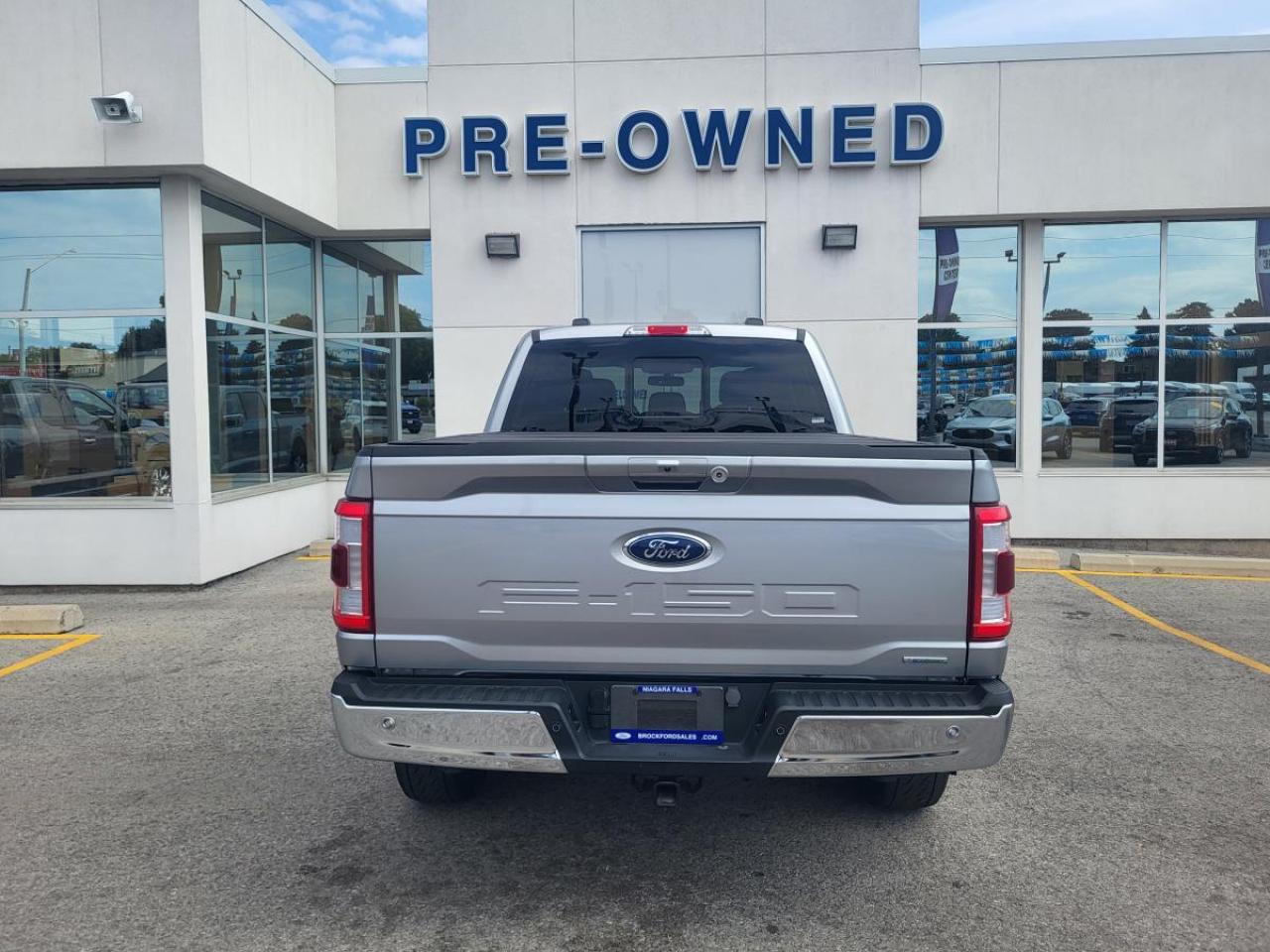 2023 Ford F-150 Lariat 4WD SuperCrew 5.5' Box Photo